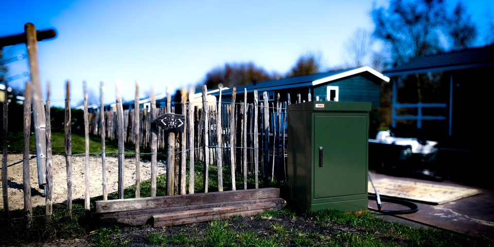 RVS Buitenkast van Staka in Giethoorn